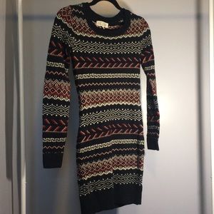 Patterned Body-con Sweater Dress